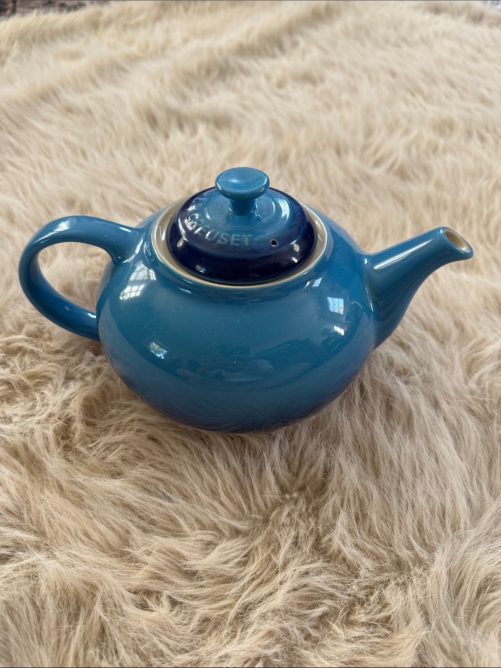 Le Creuset Teapot in Azure Blue
